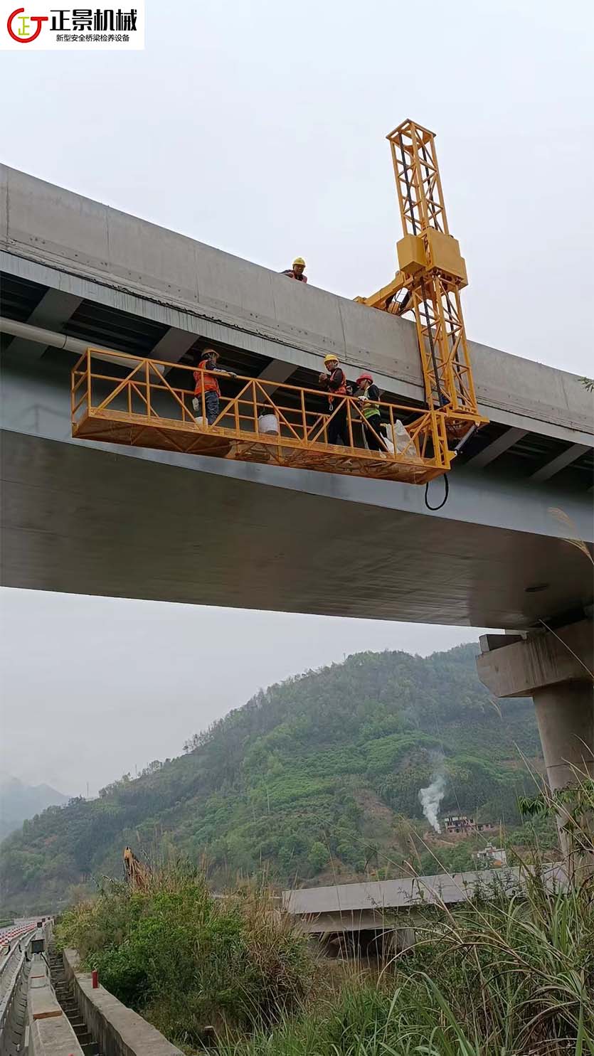 桥梁排水管安装车