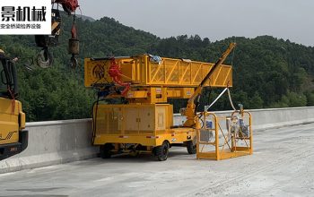 桥梁排水管安装车：为桥梁排水管安装保驾护航